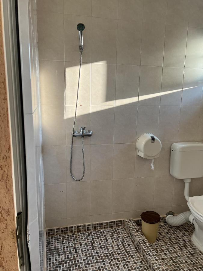 Hotel Monte Carlo 皮特什蒂 外观 照片